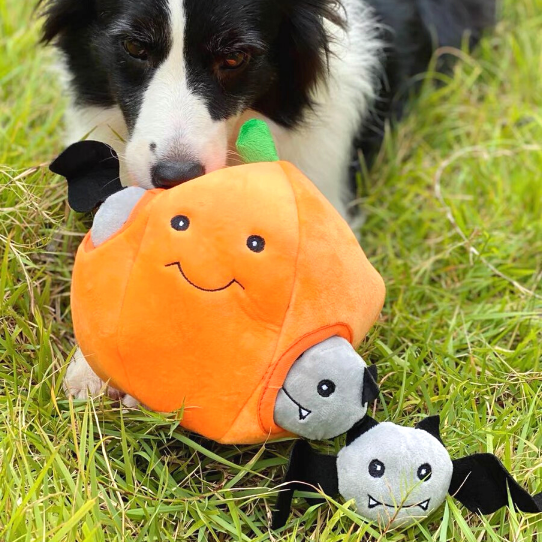 P.L.A.Y. Holiday Snuffle Mats, Halloween